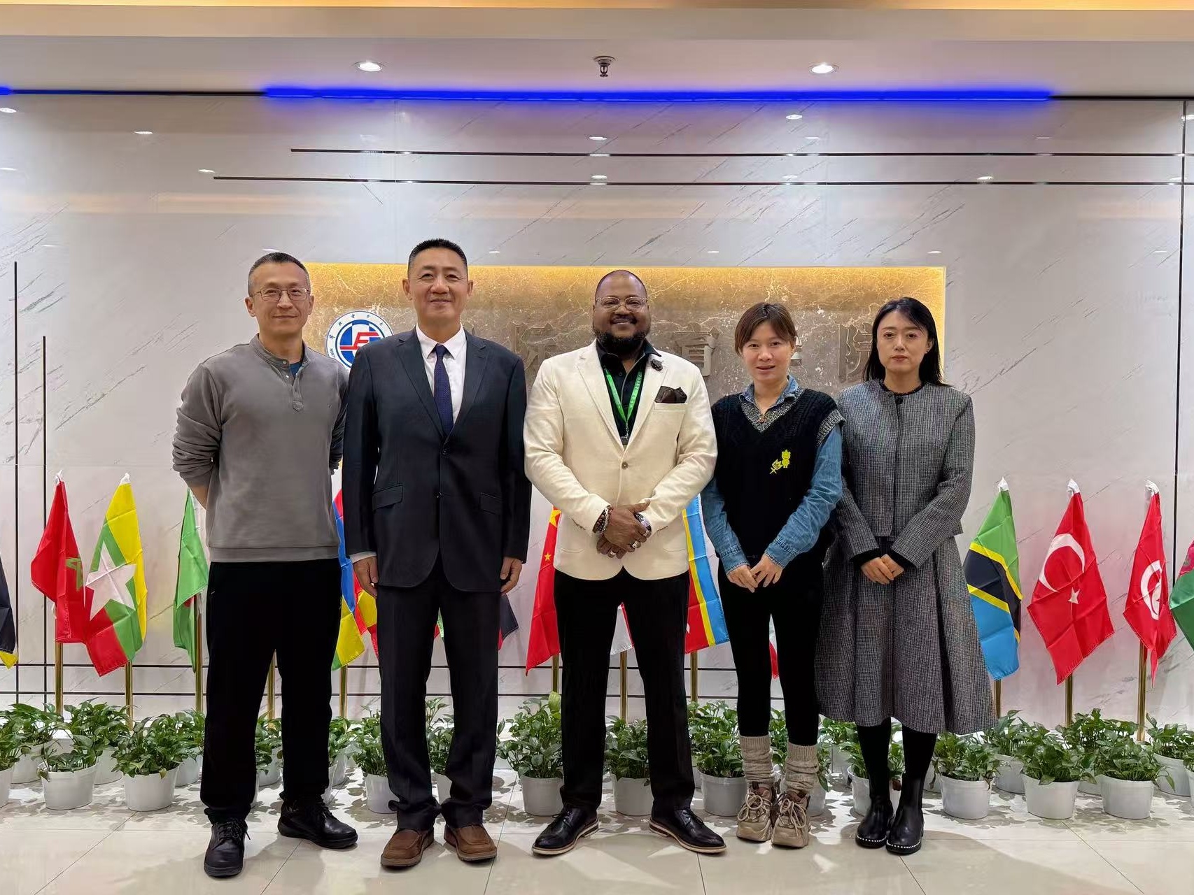 微信图片_20251201225126_368_85_副本